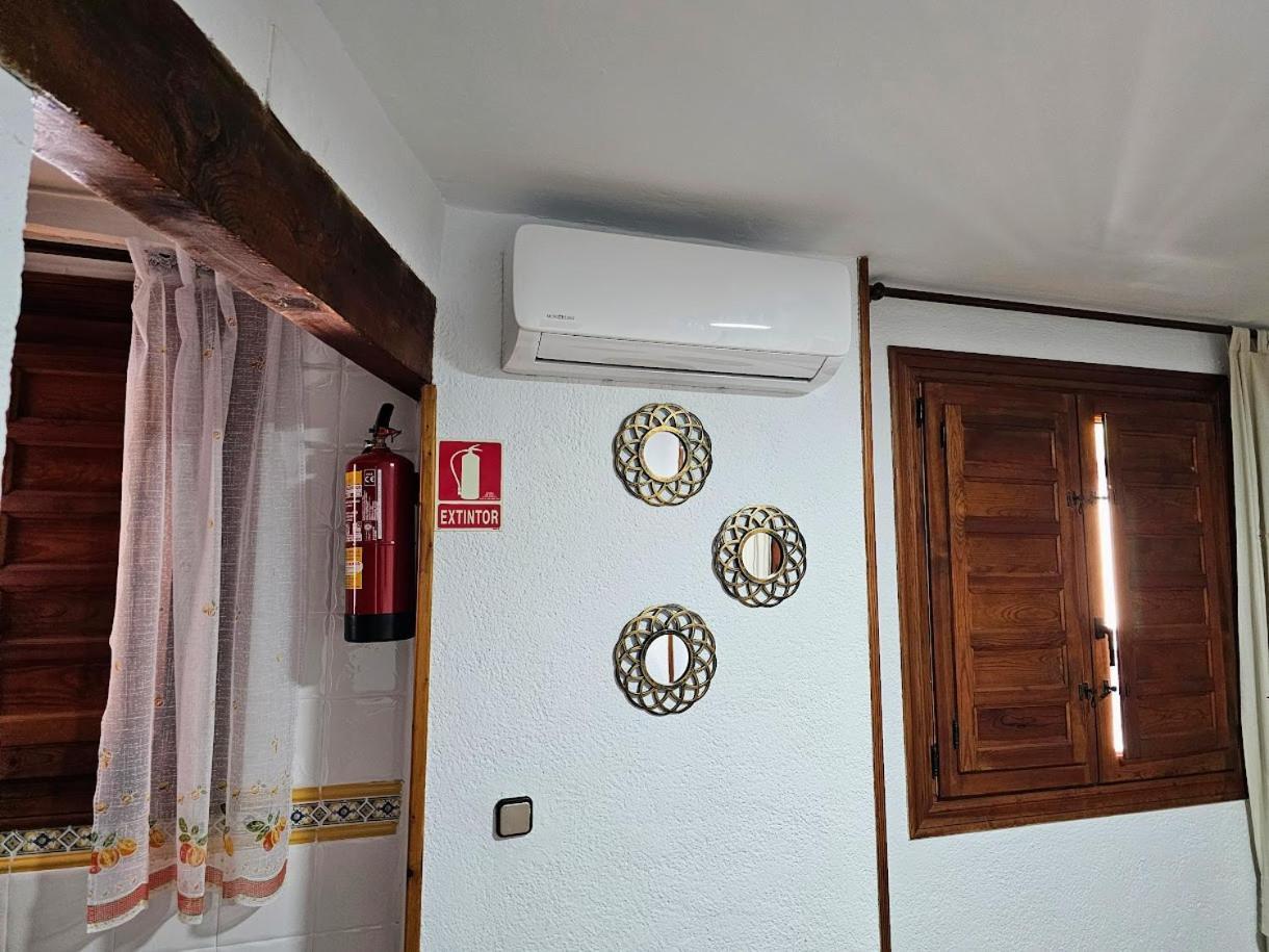 Apartamentos Asador De La Plaza Vieja Казорла Екстериор снимка