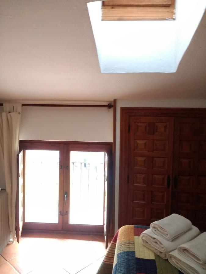 Apartamentos Asador De La Plaza Vieja Казорла Екстериор снимка