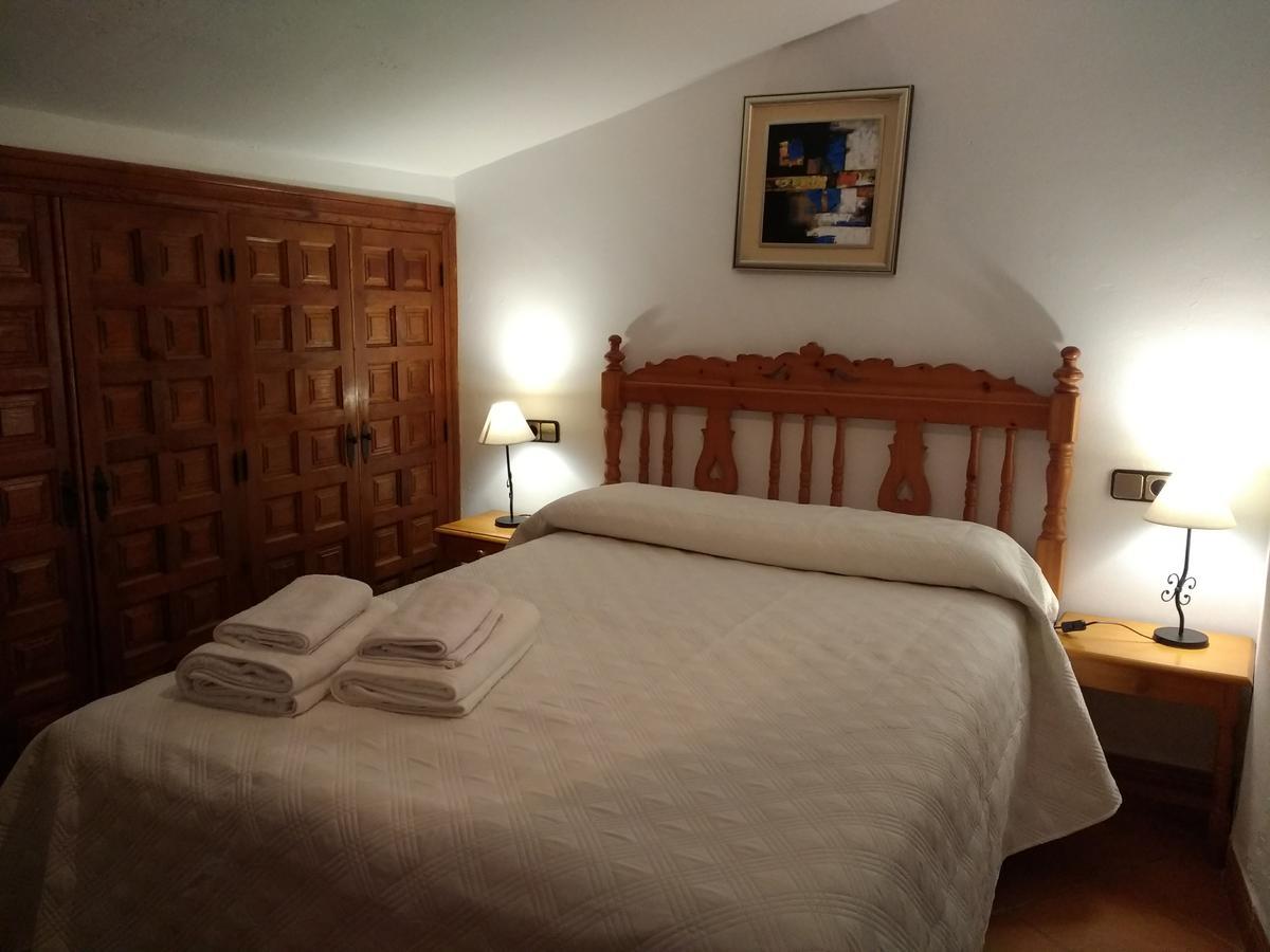 Apartamentos Asador De La Plaza Vieja Казорла Екстериор снимка